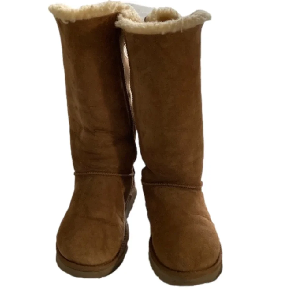 UGG® Bailey Bow II Suede Tall Water-Resistant Cold Weather Boots size 7 - Picture 3 of 17
